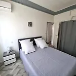 Bel appartement 2 chambres climatisé centre ville